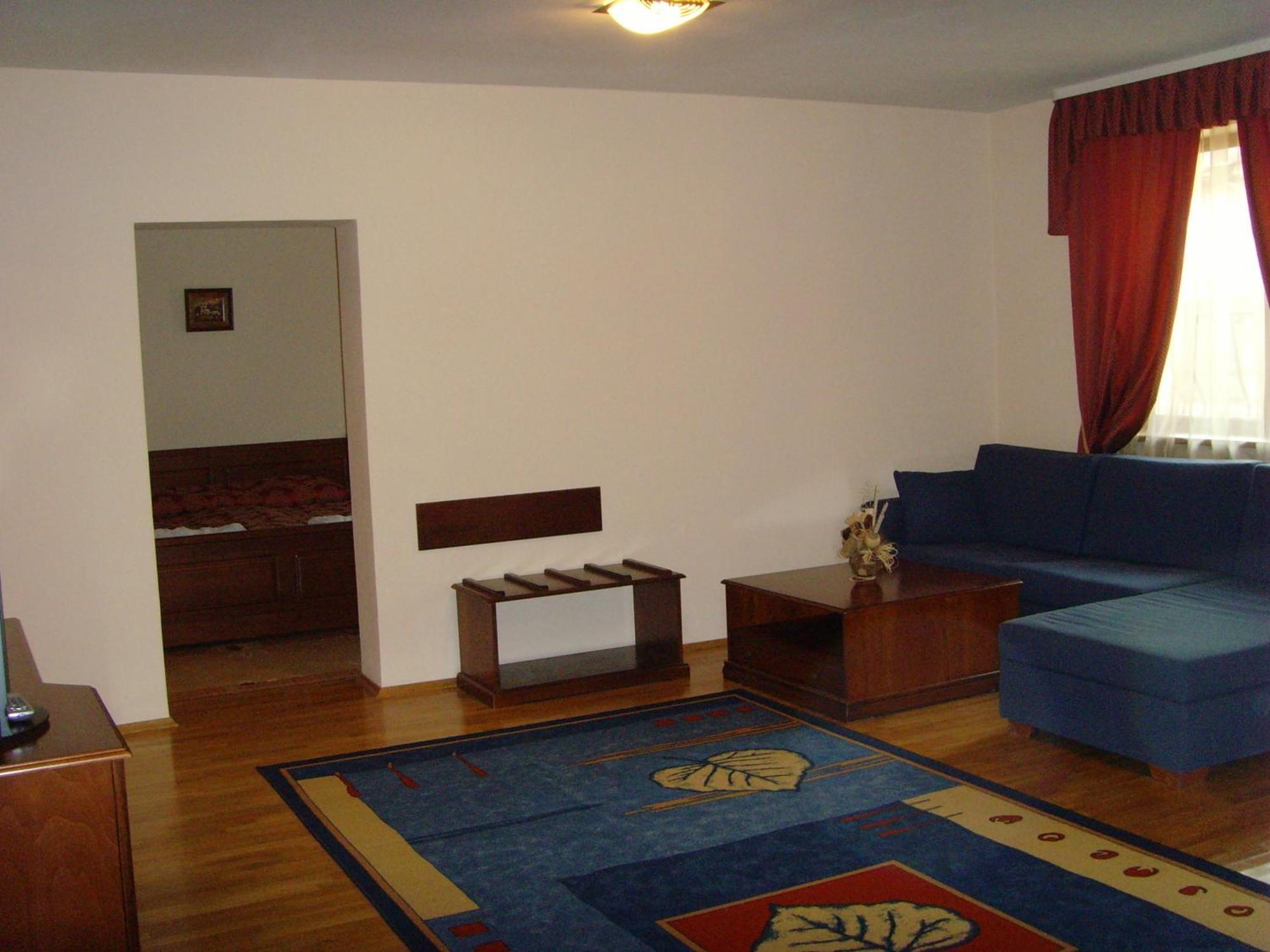 Meridian Hotel Bolyarski Veliko Tarnovo Kültér fotó