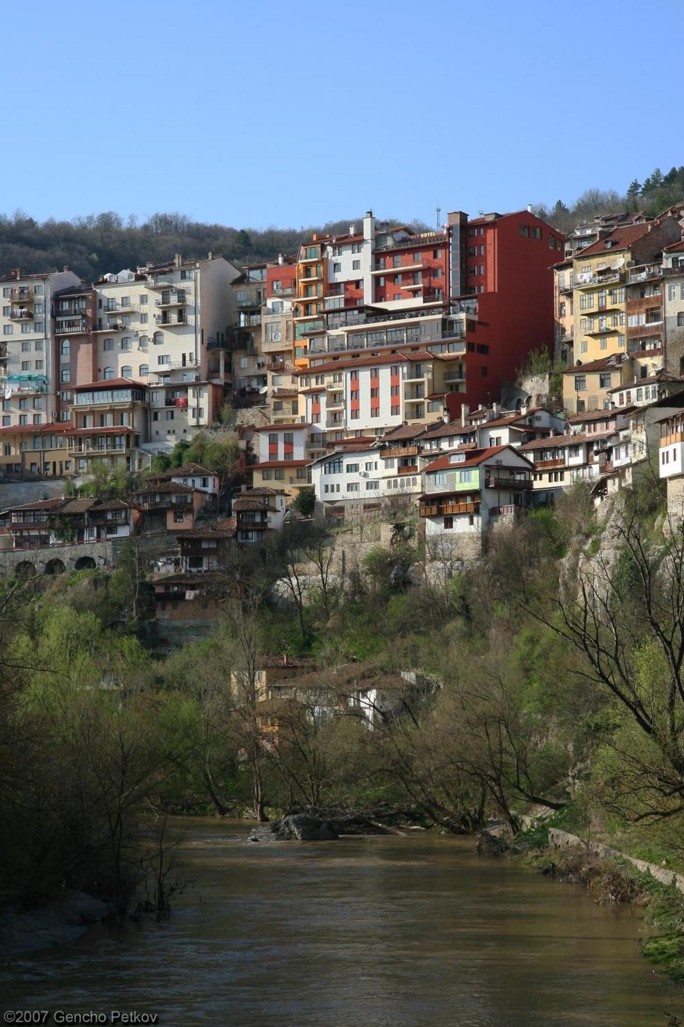 Meridian Hotel Bolyarski Veliko Tarnovo Kültér fotó