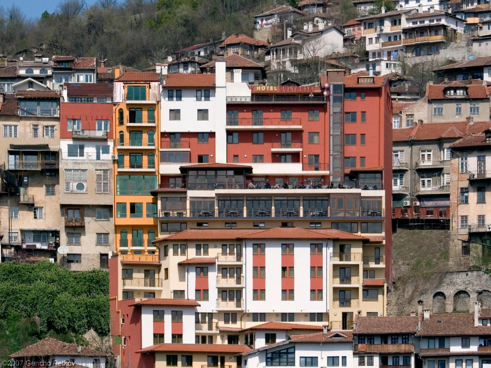 Meridian Hotel Bolyarski Veliko Tarnovo Kültér fotó