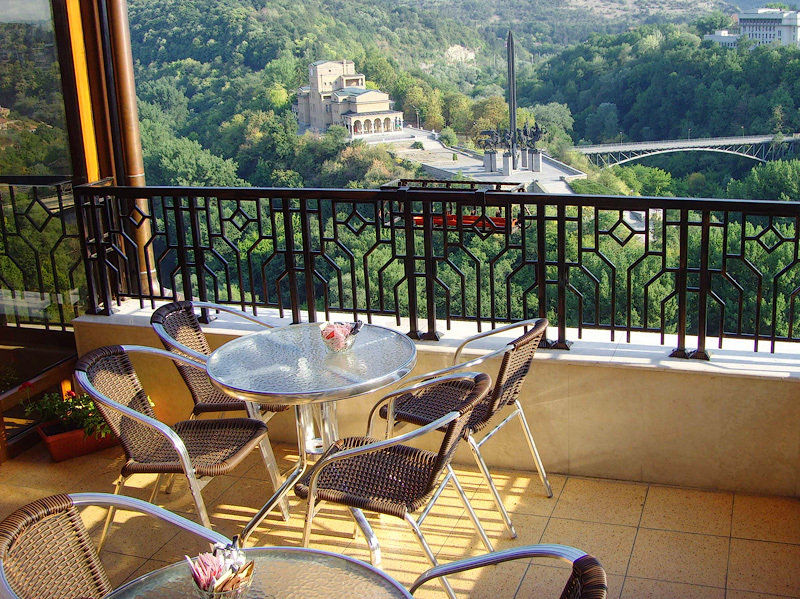 Meridian Hotel Bolyarski Veliko Tarnovo Kültér fotó